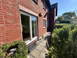 Photo 12- click for photo gallery